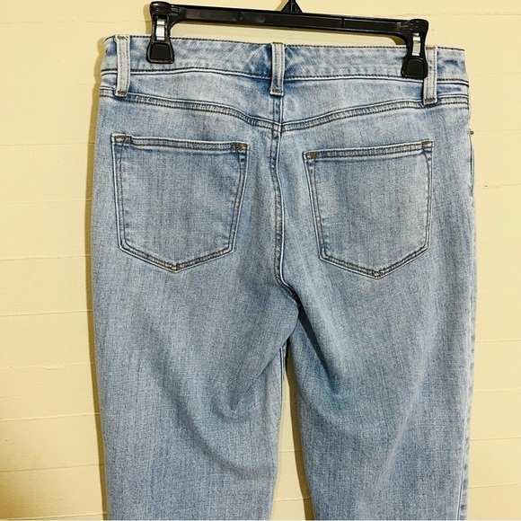 Talbots Flawless Girlfriend Light Wash Jeans SZ 4 Cotton - Picture 7 of 9